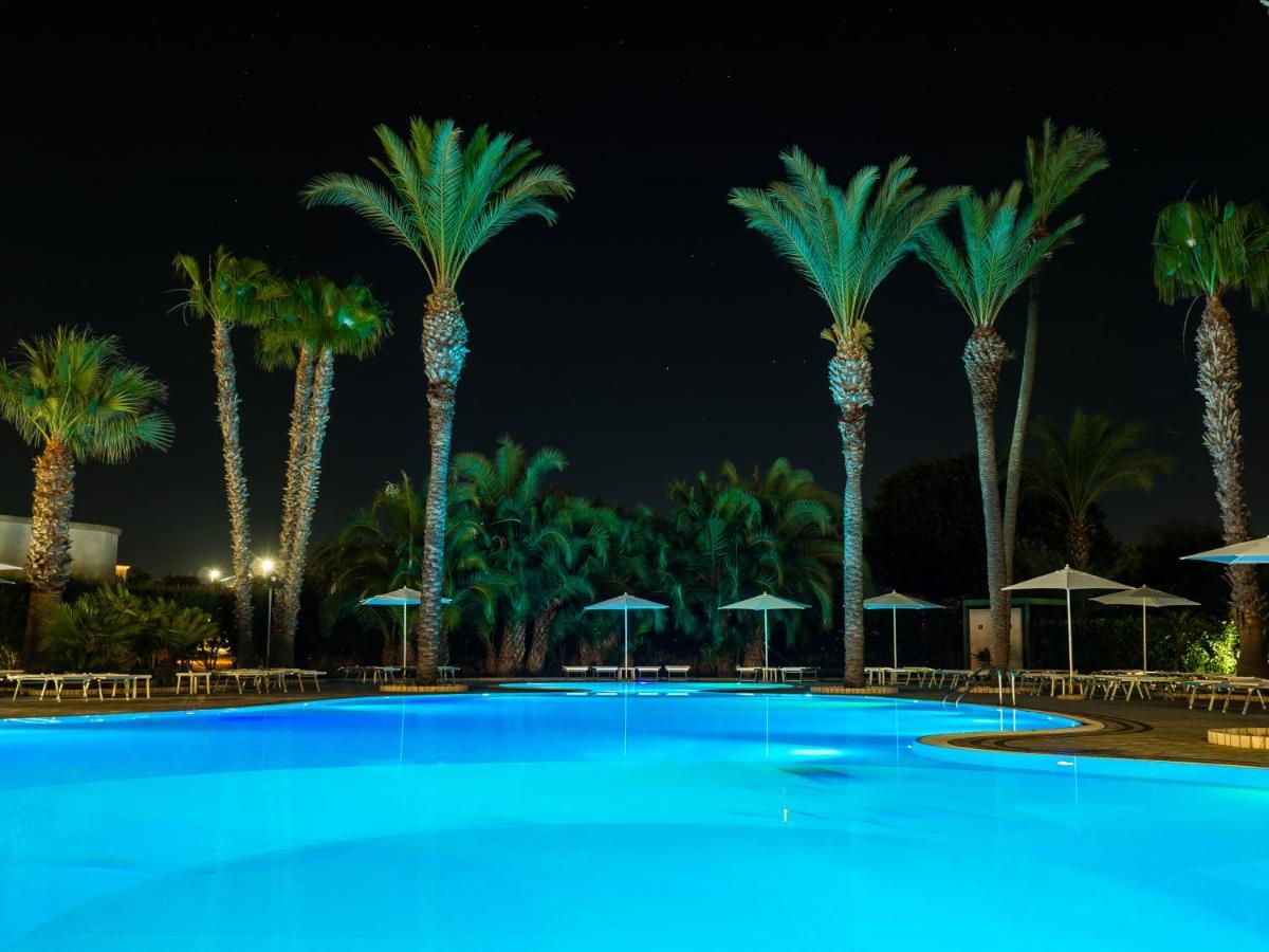 Giardino Dei Pini - Boutique Hotel Alliste Exterior photo